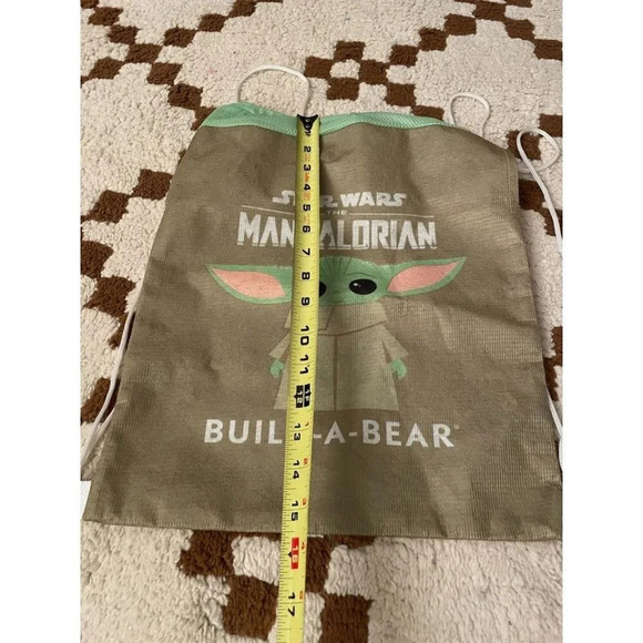 Star Wars The Mandalorian Build-A-Bear Carrying Bookbag - Picture 3 of 6